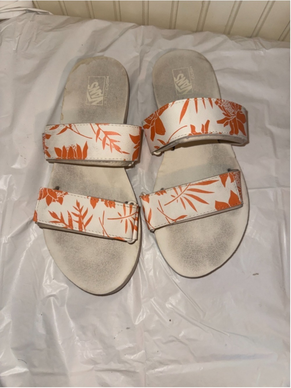VANS Cayucas Slide Sandal Womens Size 9 Island Floral White